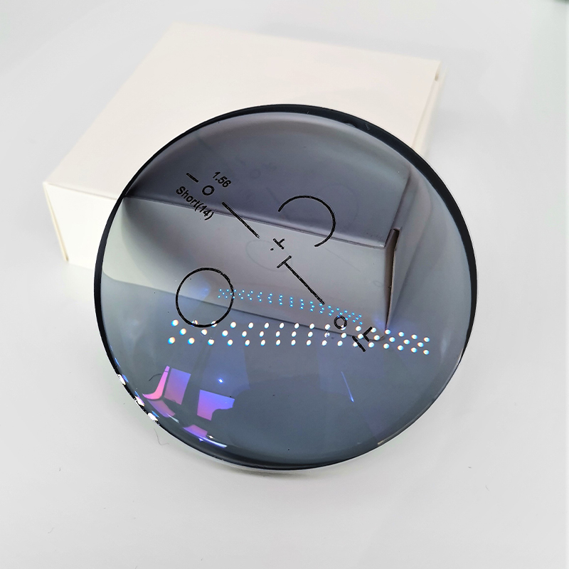 1.56 Фотохромная прогрессивная линза HMCSHMC