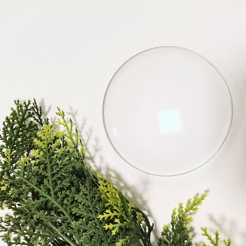 Полуфабрикатная однофокальная линза с синим блоком 1,74