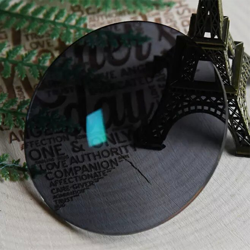 Полуфабрикатная фотохромная однофокальная линза 1,60